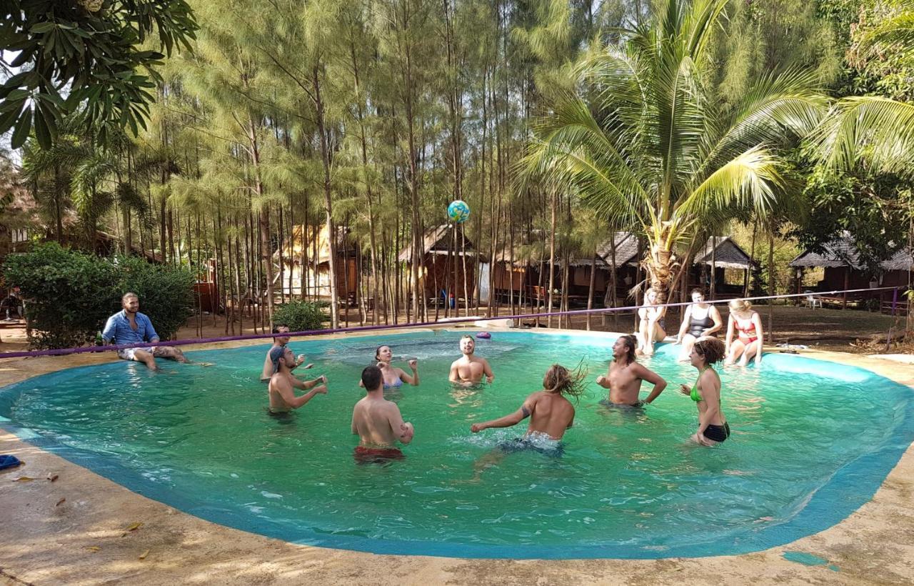 Slacklines Hostel Koh Lanta Exterior photo